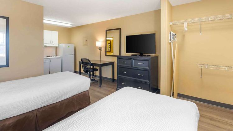 Extended Stay America Stes St Louis East Room