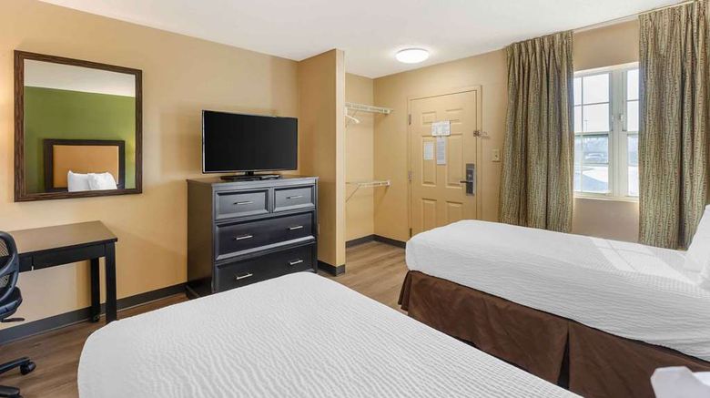 <b>Extended Stay America Stes St Louis East Room</b>. Images powered by <a href="https://iceportal.shijigroup.com/" title="IcePortal" target="_blank">IcePortal</a>.