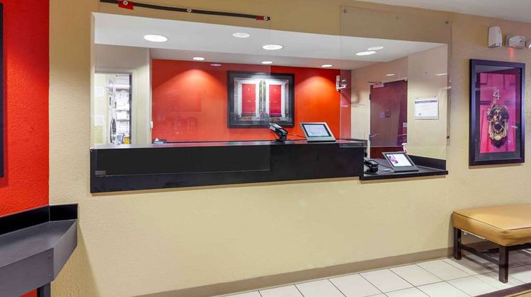 Extended Stay America Stes Madison Junct Lobby
