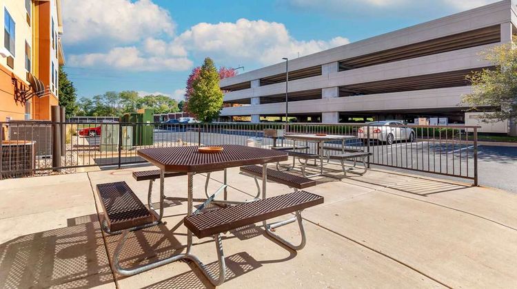 Extended Stay America Stes Madison Junct Exterior