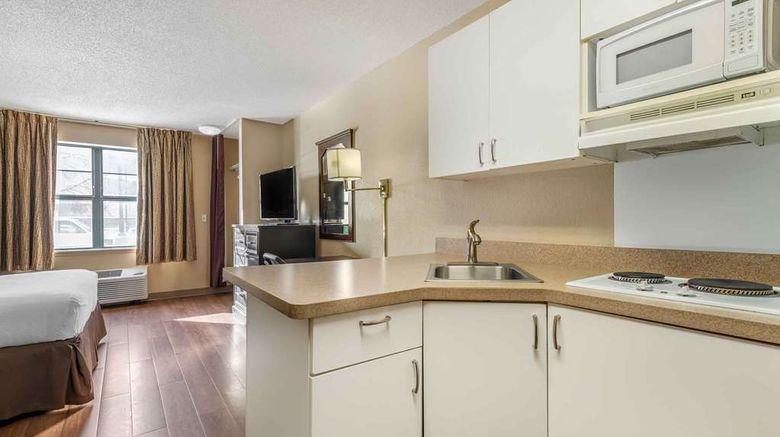 <b>Extended Stay America Stes Minneapolis M Room</b>. Images powered by <a href="https://iceportal.shijigroup.com/" title="IcePortal" target="_blank">IcePortal</a>.