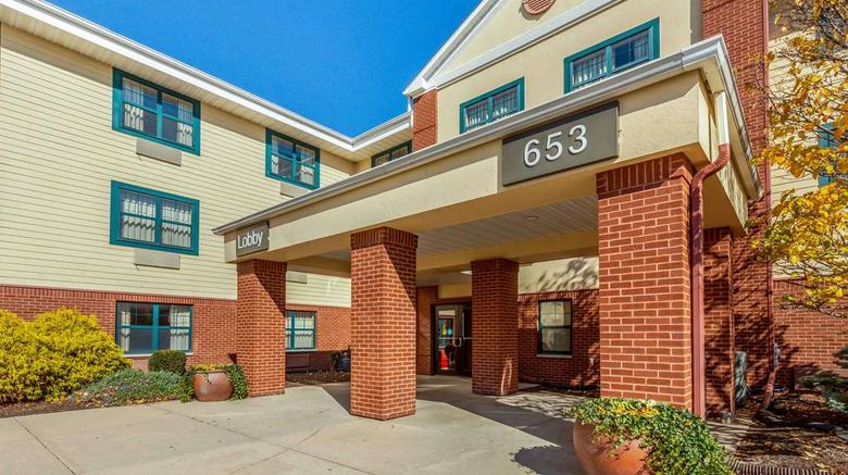<b>Extended Stay America Stes Rockford I90 Exterior</b>. Images powered by <a href="https://iceportal.shijigroup.com/" title="IcePortal" target="_blank">IcePortal</a>.