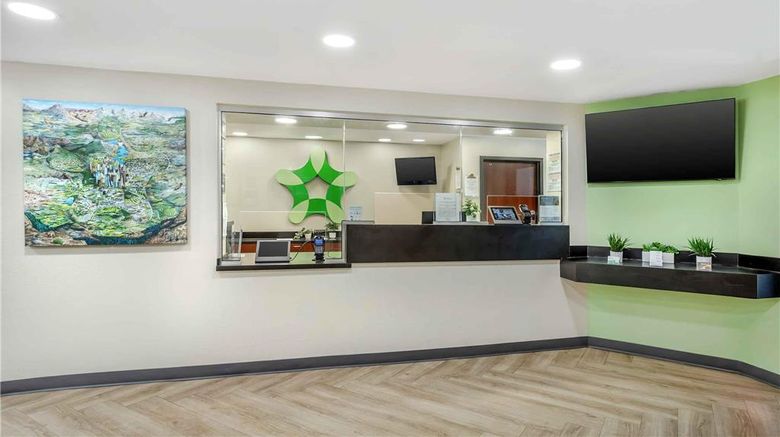 <b>Extended Stay America Stes Melville Lobby</b>. Images powered by <a href="https://iceportal.shijigroup.com/" title="IcePortal" target="_blank">IcePortal</a>.