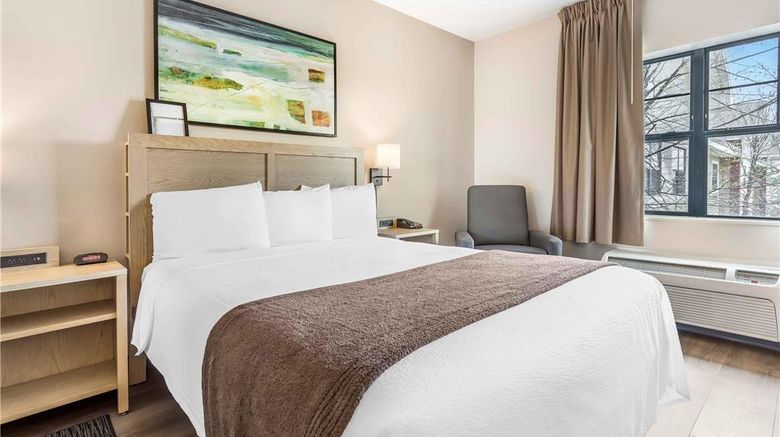 <b>Extended Stay America Stes Melville Room</b>. Images powered by <a href="https://iceportal.shijigroup.com/" title="IcePortal" target="_blank">IcePortal</a>.