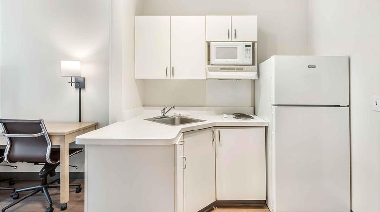 <b>Extended Stay America Stes Melville Room</b>. Images powered by <a href="https://iceportal.shijigroup.com/" title="IcePortal" target="_blank">IcePortal</a>.