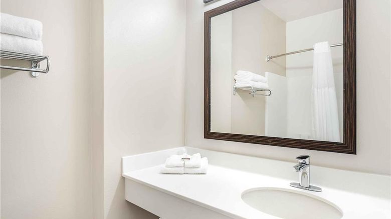 <b>Extended Stay America Stes Melville Room</b>. Images powered by <a href="https://iceportal.shijigroup.com/" title="IcePortal" target="_blank">IcePortal</a>.