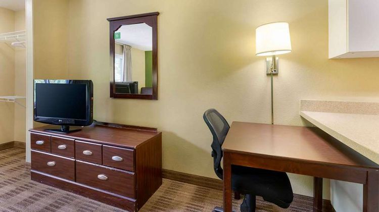 Extended Stay America Suites Dc Landover Room
