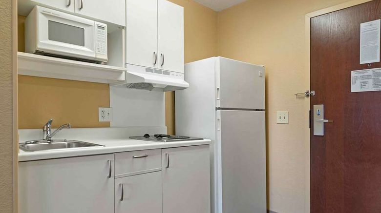 <b>Extended Stay America Stes  Farmington H Room</b>. Images powered by <a href="https://iceportal.shijigroup.com/" title="IcePortal" target="_blank">IcePortal</a>.