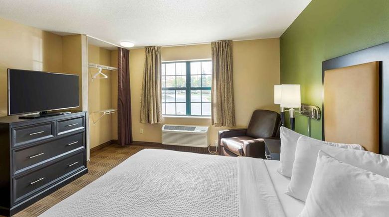 <b>Extended Stay America Stes Milwaukee Wak Room</b>. Images powered by <a href="https://iceportal.shijigroup.com/" title="IcePortal" target="_blank">IcePortal</a>.