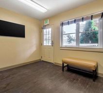 Extended Stay America Stes Seattle Tukwi Lobby