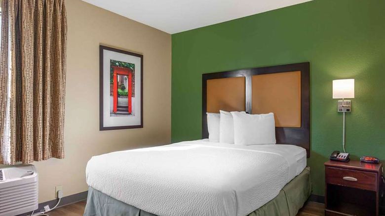 <b>Extended Stay America Everett N Room</b>. Images powered by <a href="https://iceportal.shijigroup.com/" title="IcePortal" target="_blank">IcePortal</a>.