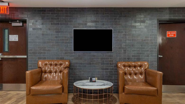 <b>Extended Stay America Prem Stes Bellevue Lobby</b>. Images powered by <a href="https://iceportal.shijigroup.com/" title="IcePortal" target="_blank">IcePortal</a>.