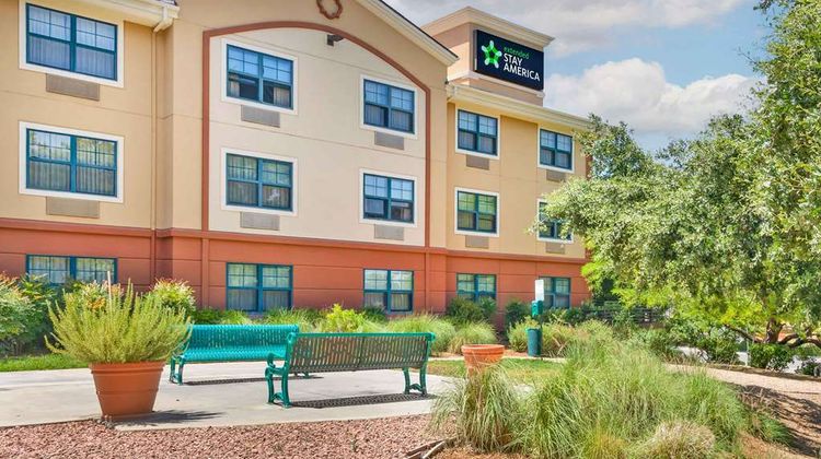 Extended Stay America Suites La Valencia Exterior
