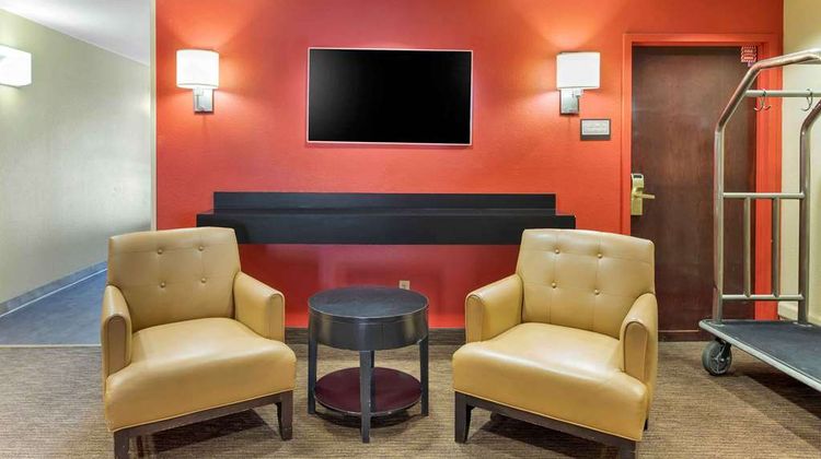 Extended Stay America Suites La Valencia Lobby