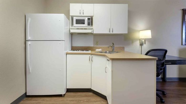 <b>Extended Stay America Stes Tulsa Central Room</b>. Images powered by <a href="https://iceportal.shijigroup.com/" title="IcePortal" target="_blank">IcePortal</a>.
