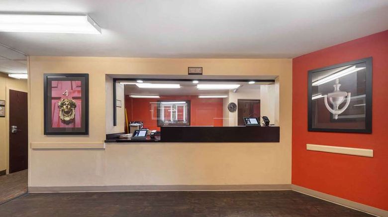 <b>Suburban Studios Okc Airport Lobby</b>. Images powered by <a href="https://iceportal.shijigroup.com/" title="IcePortal" target="_blank">IcePortal</a>.