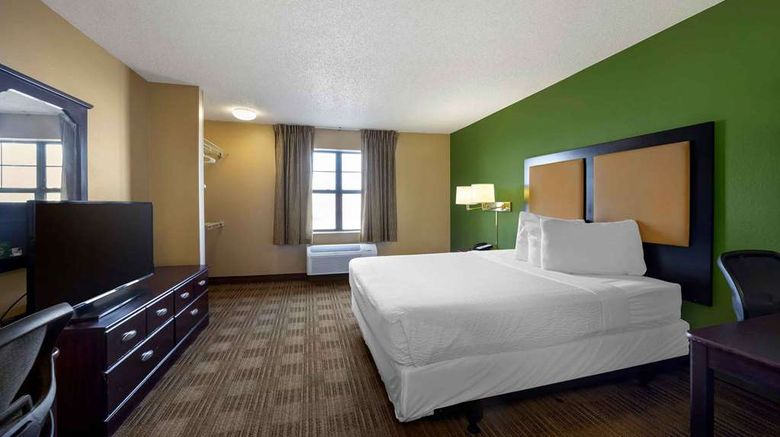 <b>Suburban Studios Okc Airport Room</b>. Images powered by <a href="https://iceportal.shijigroup.com/" title="IcePortal" target="_blank">IcePortal</a>.