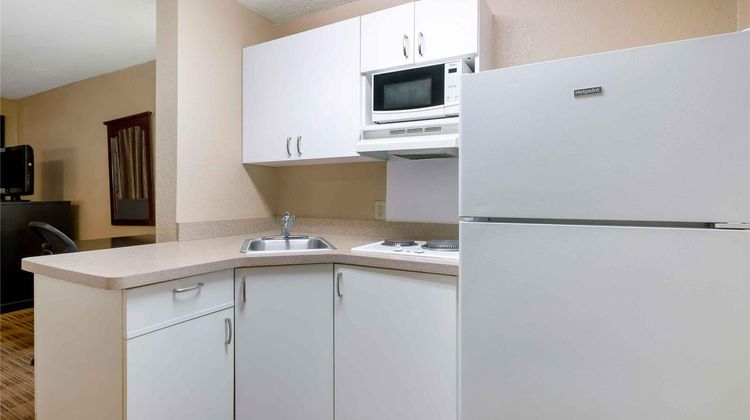 Extended Stay America Stes Lenoir Ave E Room