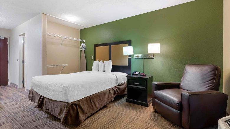 <b>Extended Stay America Stes Lenoir Ave E Room</b>. Images powered by <a href="https://iceportal.shijigroup.com/" title="IcePortal" target="_blank">IcePortal</a>.