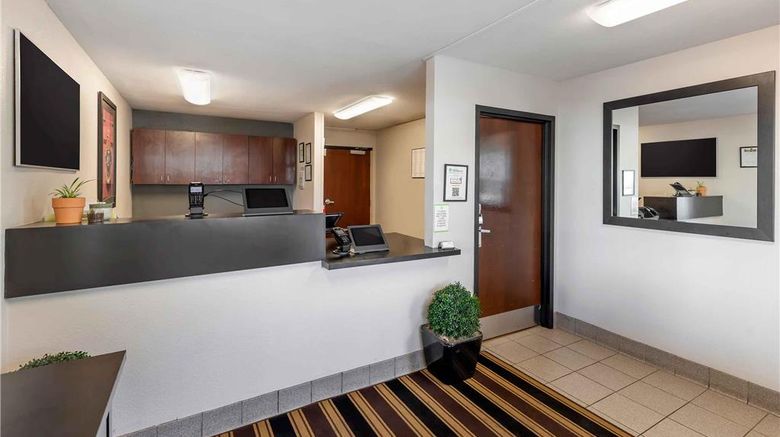 <b>Extended Stay America Stes Lakewood S Lobby</b>. Images powered by <a href="https://iceportal.shijigroup.com/" title="IcePortal" target="_blank">IcePortal</a>.