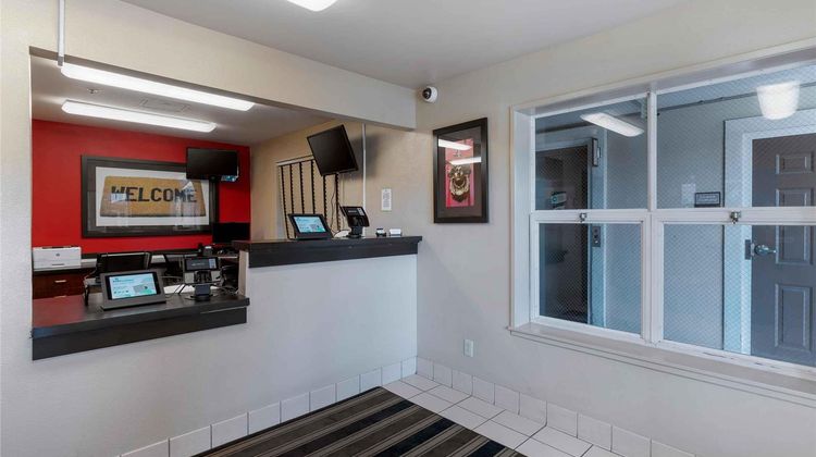 Extended Stay America Stes Sacramento Wh Lobby