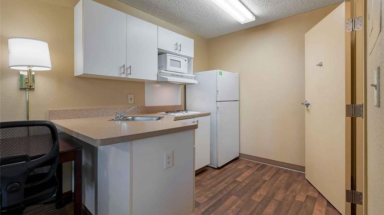 Extended Stay America Stes Sacramento Wh Room