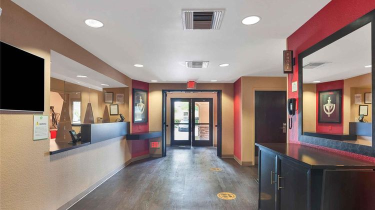 Extended Stay America Stes Oceanside Lobby