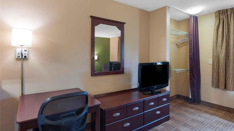 Extended Stay America Stes Oceanside Room