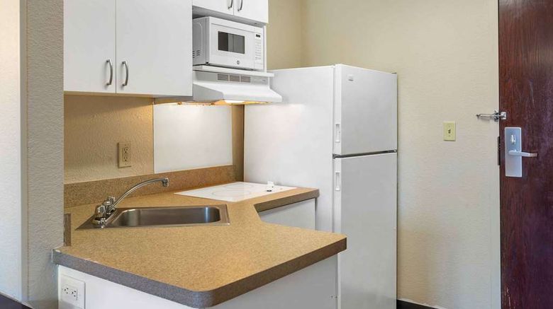 <b>Extended Stay America Stes Warwick Room</b>. Images powered by <a href="https://iceportal.shijigroup.com/" title="IcePortal" target="_blank">IcePortal</a>.