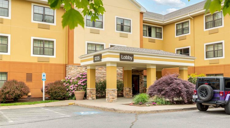 Extended Stay America Stes West Warwick Exterior