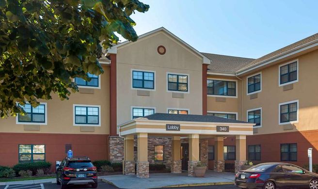 Extended Stay America Stes  Hartford Man Exterior