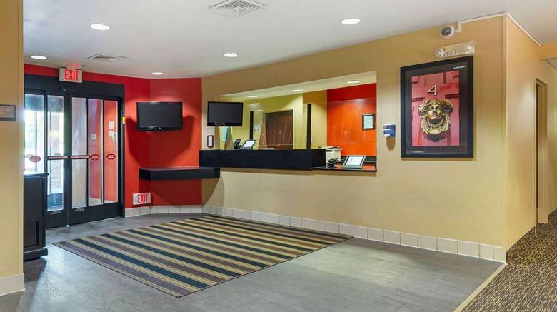 <b>Extended Stay America Stes  Hartford Man Lobby</b>. Images powered by <a href="https://iceportal.shijigroup.com/" title="IcePortal" target="_blank">IcePortal</a>.