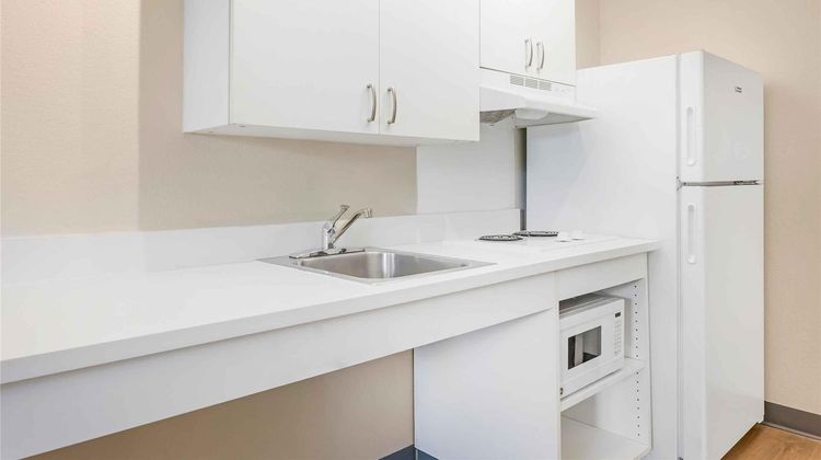 Extended Stay America Stes  Hartford Mer Room