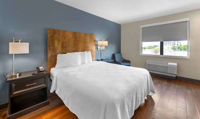 Premier Suites Ft Lauderdale Conv Ctr Room