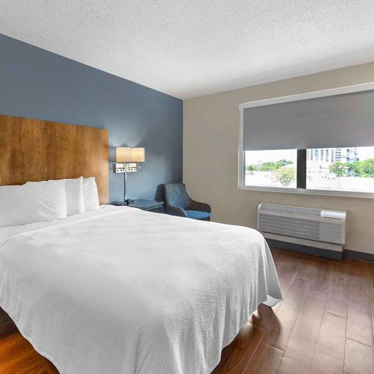 Premier Suites Ft Lauderdale Conv Ctr