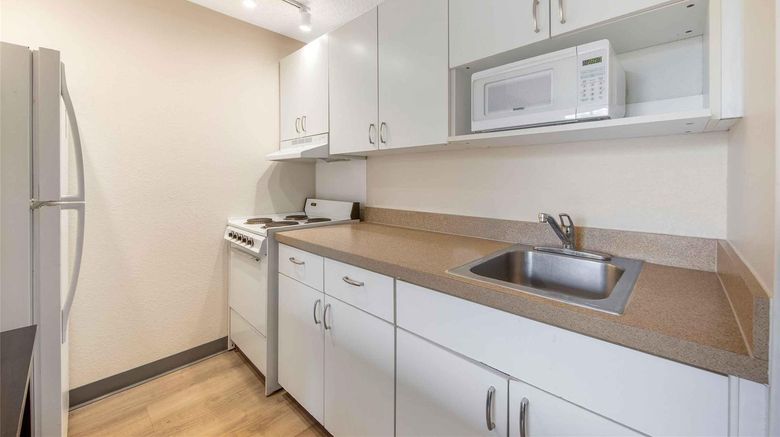 <b>Extended Stay America Stes Cypress Ck Nw Room</b>. Images powered by <a href="https://iceportal.shijigroup.com/" title="IcePortal" target="_blank">IcePortal</a>.