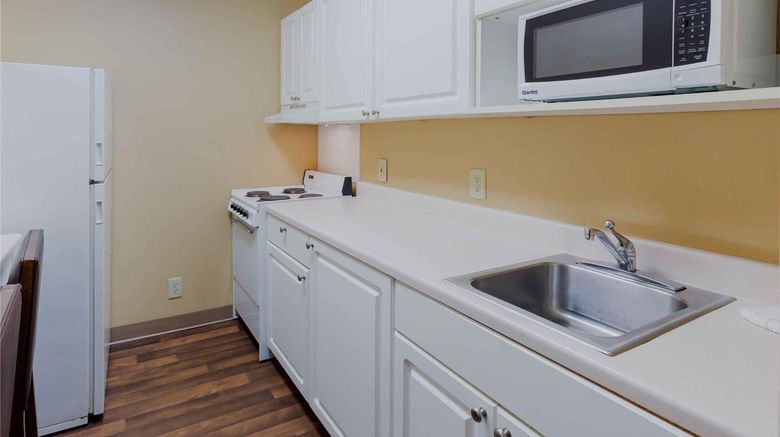 <b>Extended Stay America Stes Rtp 4610 Miam Room</b>. Images powered by <a href="https://iceportal.shijigroup.com/" title="IcePortal" target="_blank">IcePortal</a>.