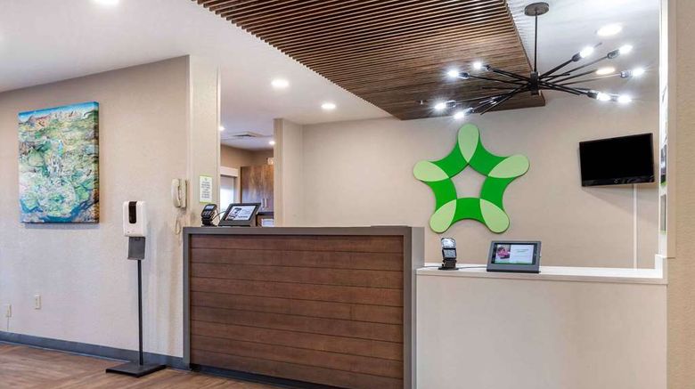<b>Extended Stay America Prem Stes Pinevill Lobby</b>. Images powered by <a href="https://iceportal.shijigroup.com/" title="IcePortal" target="_blank">IcePortal</a>.