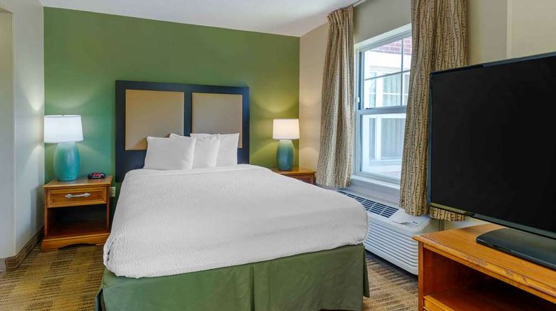 <b>Extended Stay America Stes Gso Airport Room</b>. Images powered by <a href="https://iceportal.shijigroup.com/" title="IcePortal" target="_blank">IcePortal</a>.