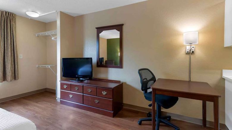 <b>Extended Stay America Stes Perimeter Cre Room</b>. Images powered by <a href="https://iceportal.shijigroup.com/" title="IcePortal" target="_blank">IcePortal</a>.