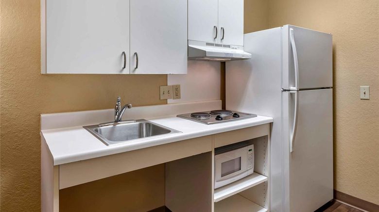 <b>Extended Stay America Stes Theme Parks M Room</b>. Images powered by <a href="https://iceportal.shijigroup.com/" title="IcePortal" target="_blank">IcePortal</a>.