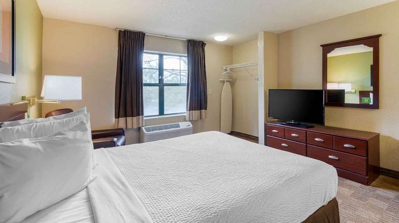 <b>Extended Stay America Stes Maitland 1760 Room</b>. Images powered by <a href="https://iceportal.shijigroup.com/" title="IcePortal" target="_blank">IcePortal</a>.