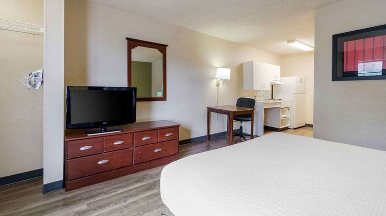 <b>Extended Stay America Stes Maitland 1760 Room</b>. Images powered by <a href="https://iceportal.shijigroup.com/" title="IcePortal" target="_blank">IcePortal</a>.