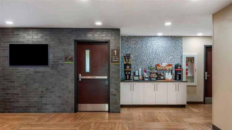 <b>Extended Stay America Stes Ft Laud Plant Lobby</b>. Images powered by <a href="https://iceportal.shijigroup.com/" title="IcePortal" target="_blank">IcePortal</a>.
