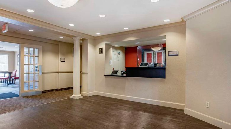 <b>Extended Stay America Stes Maitland1776 Lobby</b>. Images powered by <a href="https://iceportal.shijigroup.com/" title="IcePortal" target="_blank">IcePortal</a>.