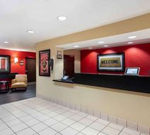 Suburban Studios Columbus Fort Benning Area Lobby
