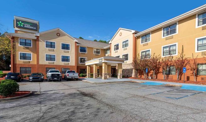 Suburban Studios Columbus Fort Benning Area Exterior