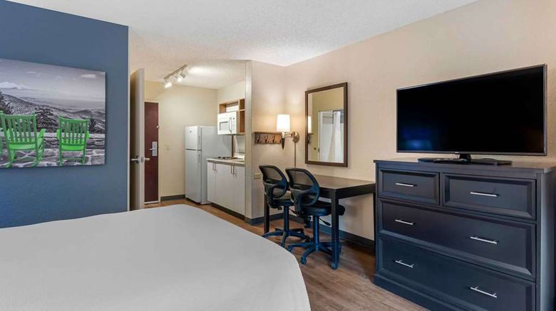 <b>Extended Stay America Prem Stes Coral Ga Room</b>. Images powered by <a href="https://iceportal.shijigroup.com/" title="IcePortal" target="_blank">IcePortal</a>.