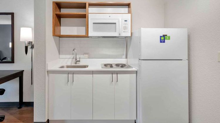 Extended Stay America Prem Stes Brickell Room