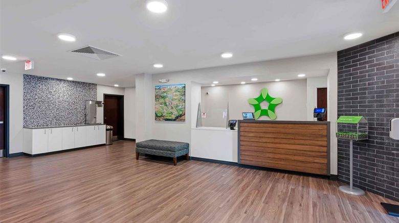 <b>Extended Stay America Prem Stes Brickell Lobby</b>. Images powered by <a href="https://iceportal.shijigroup.com/" title="IcePortal" target="_blank">IcePortal</a>.